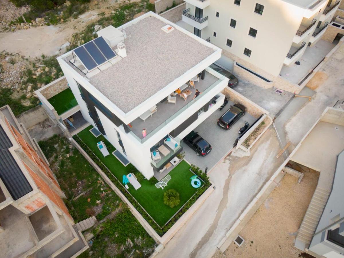 Apartmani Lara Baška Voda Eksteriør billede